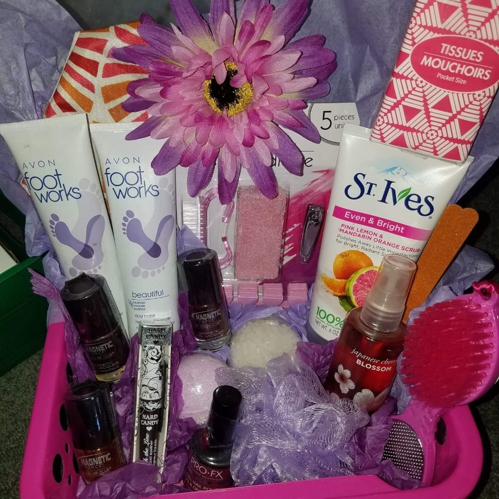Pink Beauty Spa Gift Basket